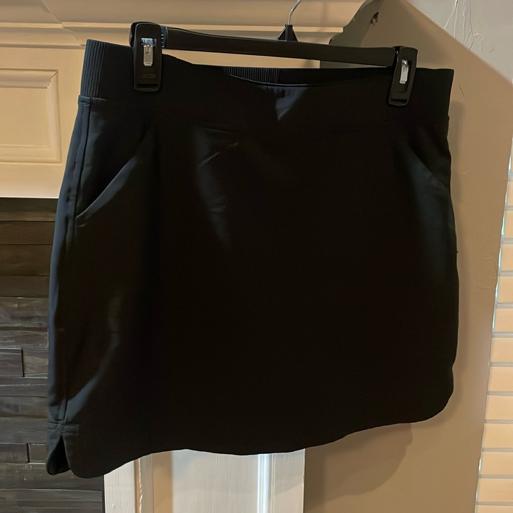 Athletic skort